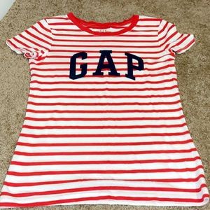EXTRA SMALL Gap T-Shirt Red & White Striped